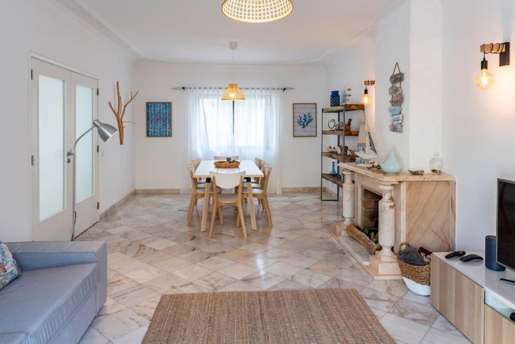 Vita Portucale ! Nook Beach Apartments Costa de Caparica Ngoại thất bức ảnh